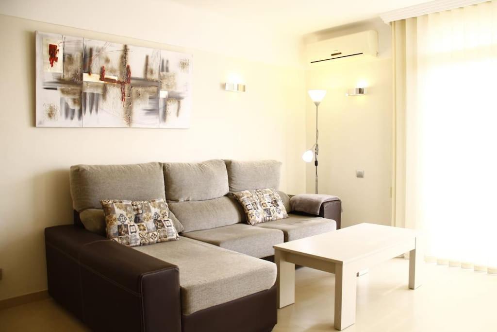 Bright Apt, Terrace,heated Pool. Apartment San Miguel de Abona