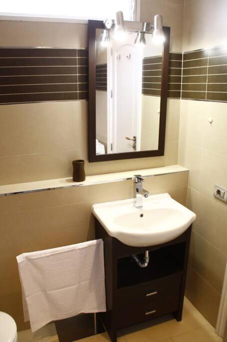 Apartament Bright Apt, Terrace,heated Pool. San Miguel de Abona